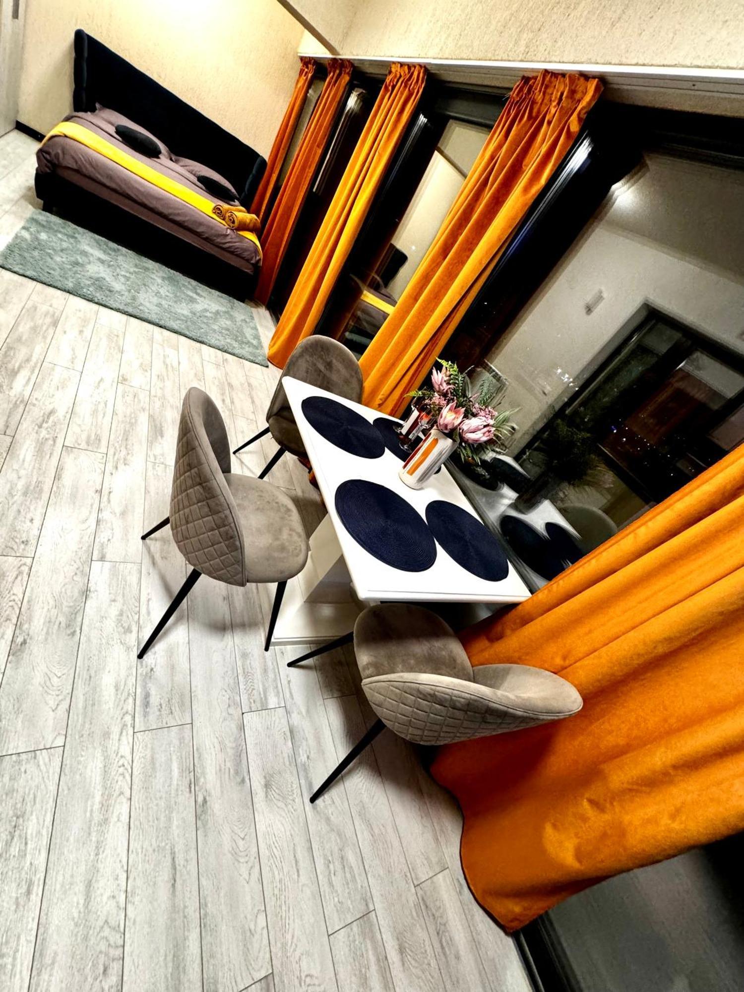 Penthouse Iasi Apartment Exterior foto