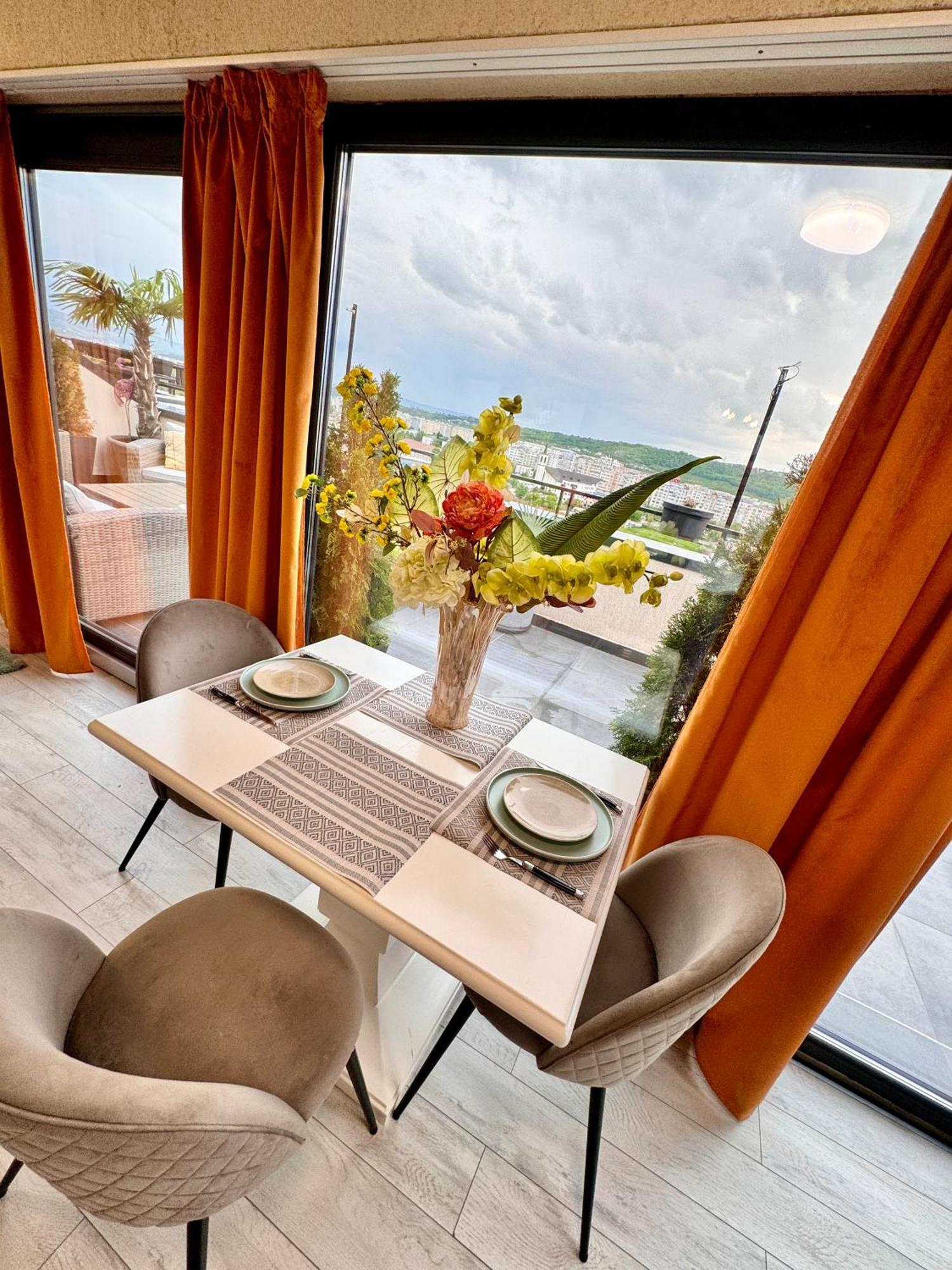 Penthouse Iasi Apartment Exterior foto