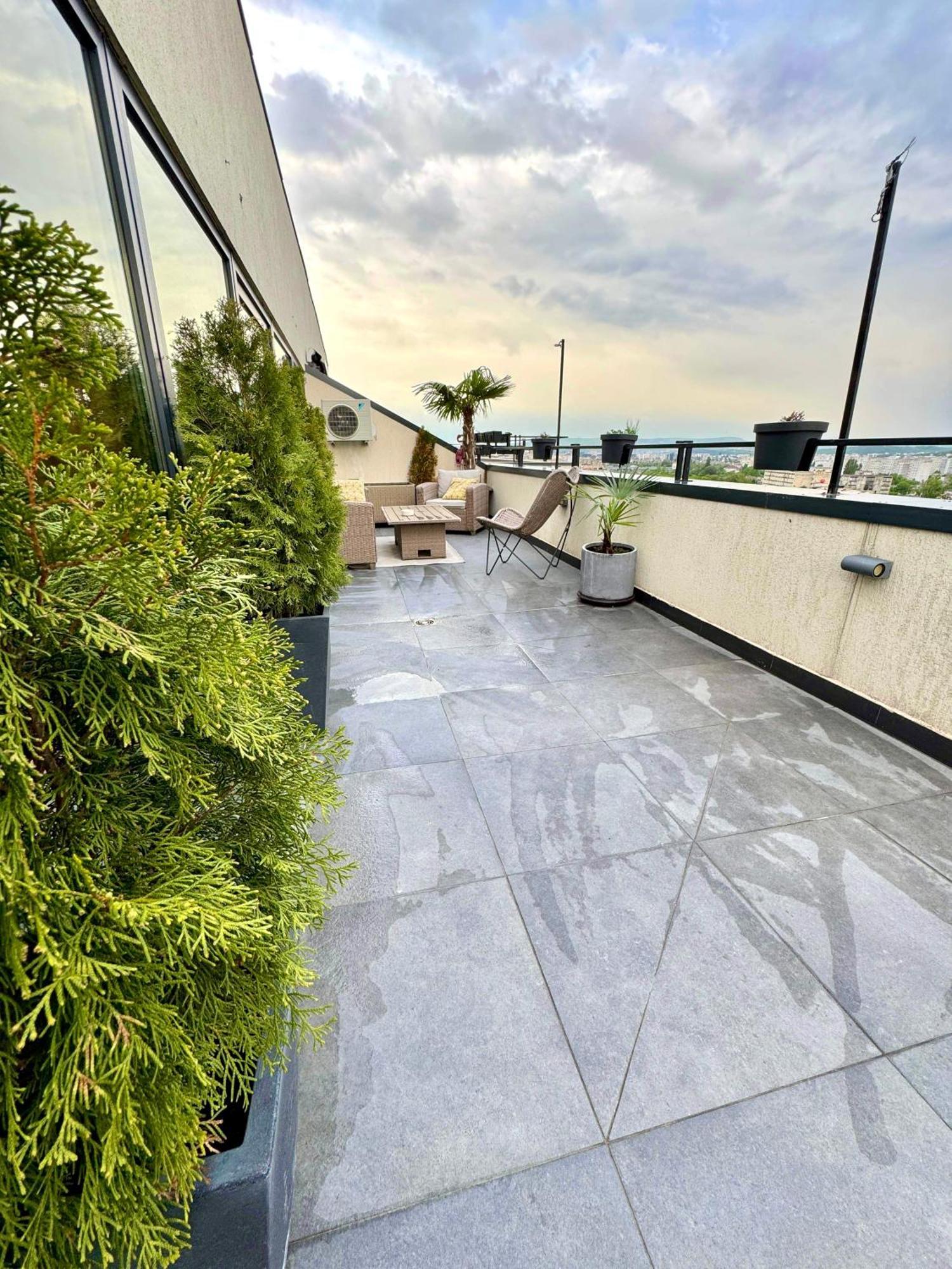 Penthouse Iasi Apartment Exterior foto