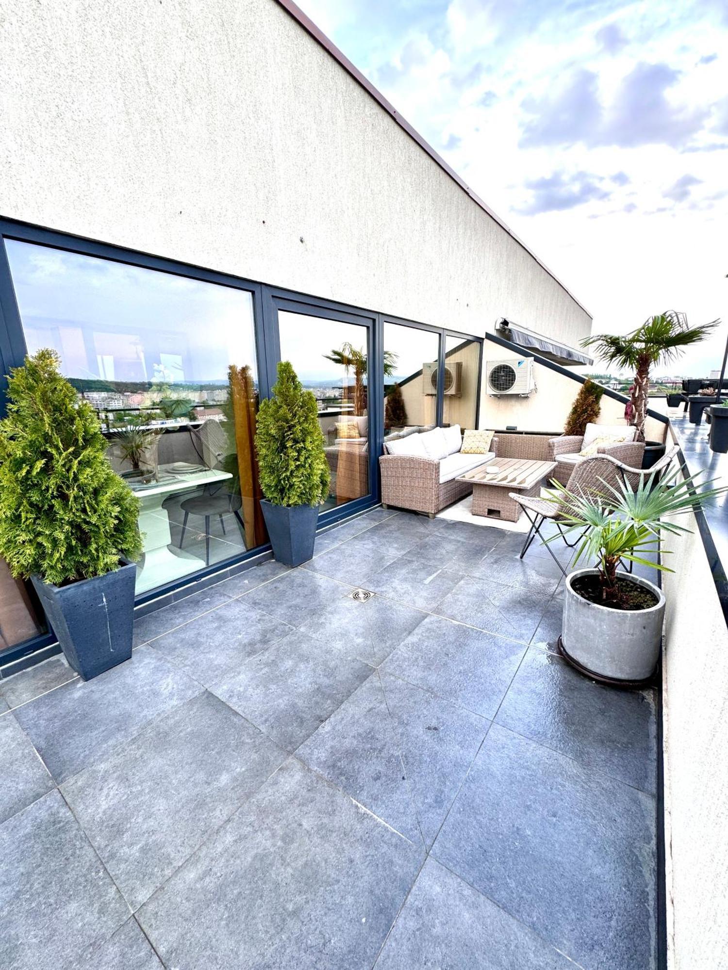 Penthouse Iasi Apartment Exterior foto